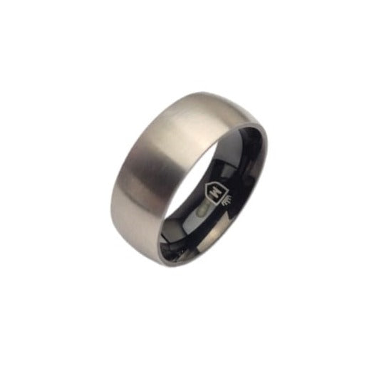 Titan Silver | Anillo simple de acero quirúrgico para hombre