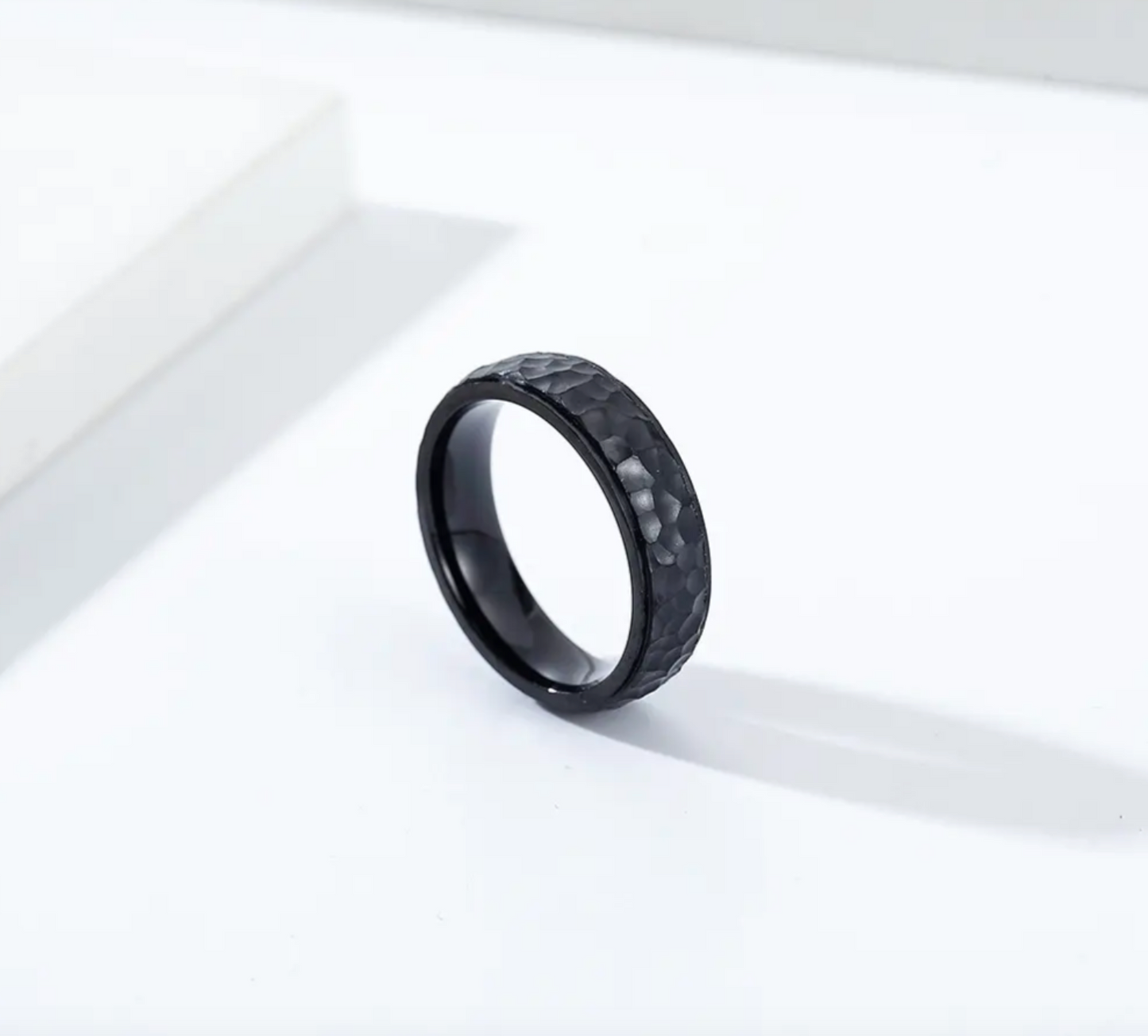 Osan | Anillo negro de acero quirúrgico 316L para hombre