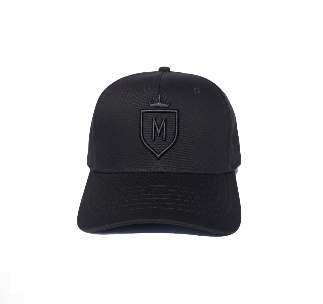 Gorra snapback negra MONAK con logo bordado