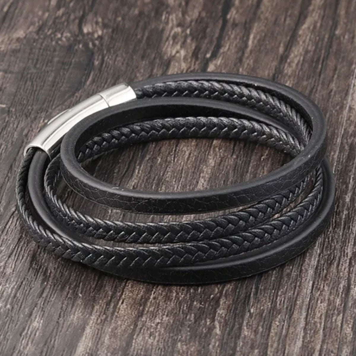 Pulsera de cuero negro Qatar MONAK, vista completa