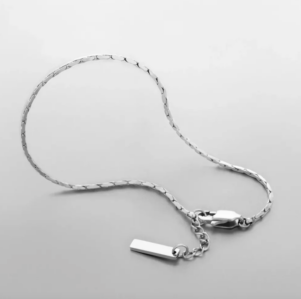 Pulsera fina Verona de acero MONAK, vista completa